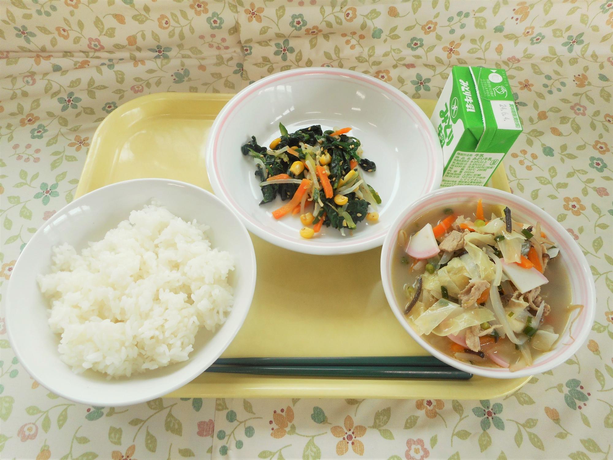 2024年5月27日の給食写真