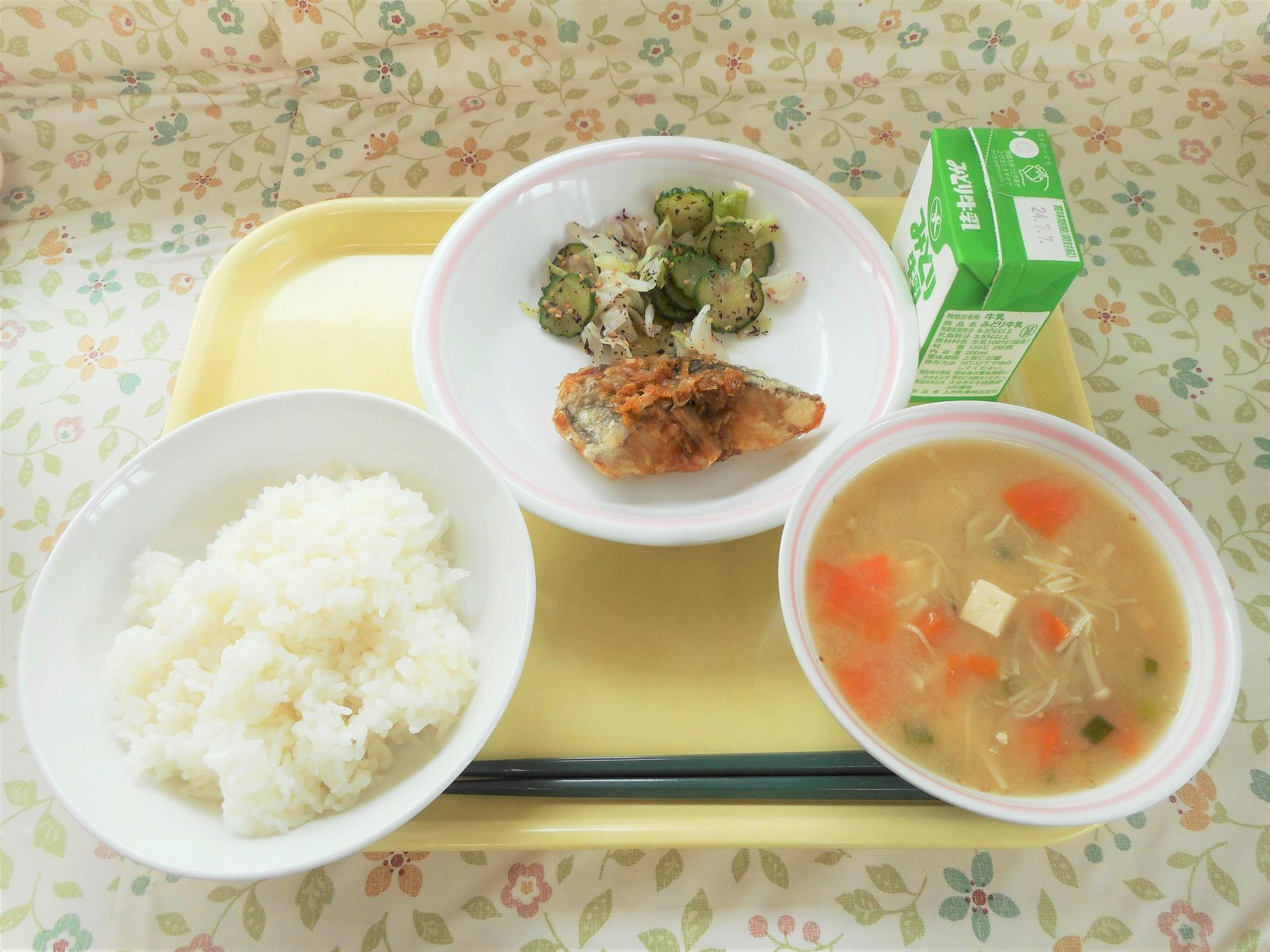 2024年6月28日の給食写真