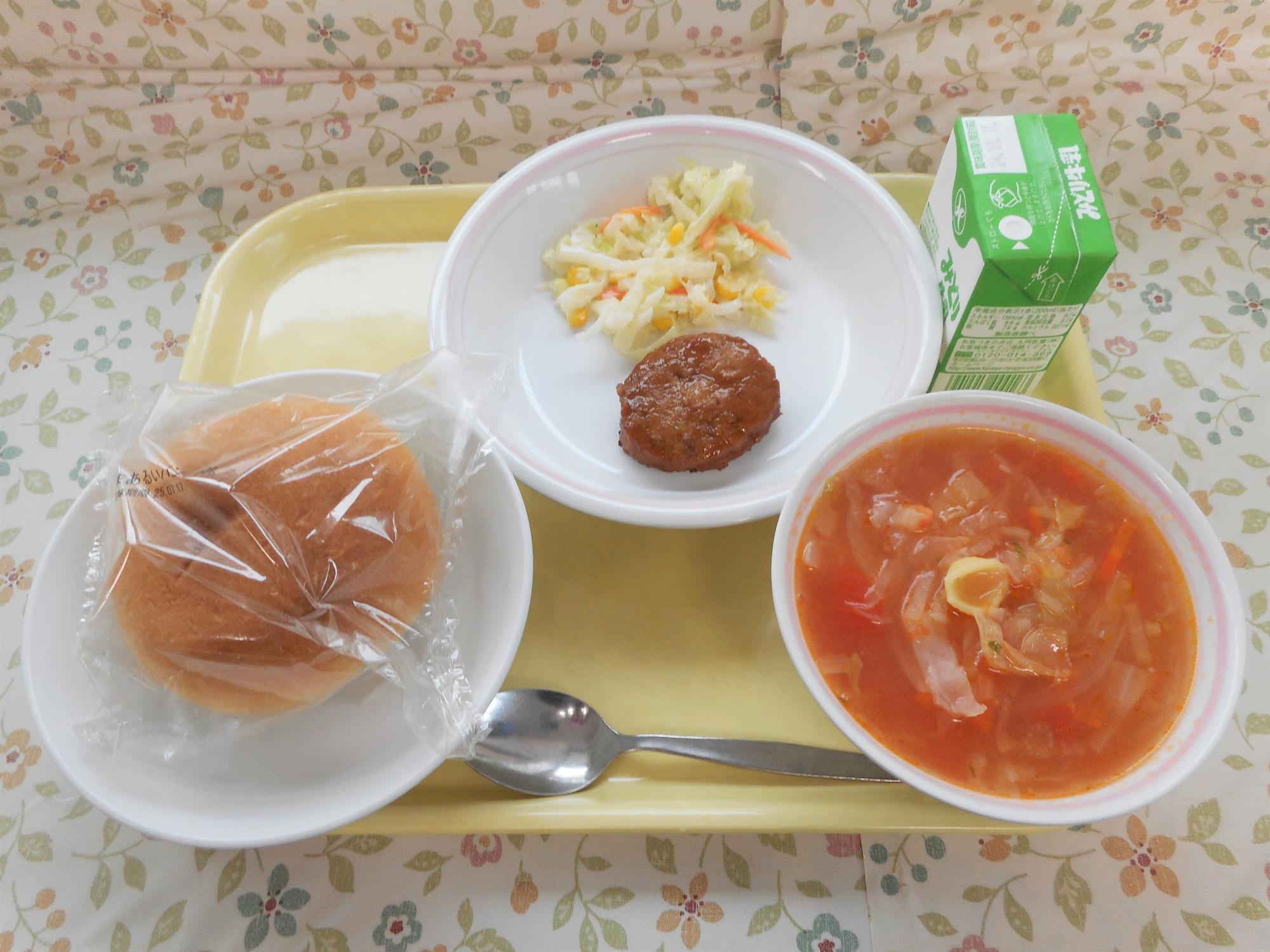 2024年10月2日の給食写真