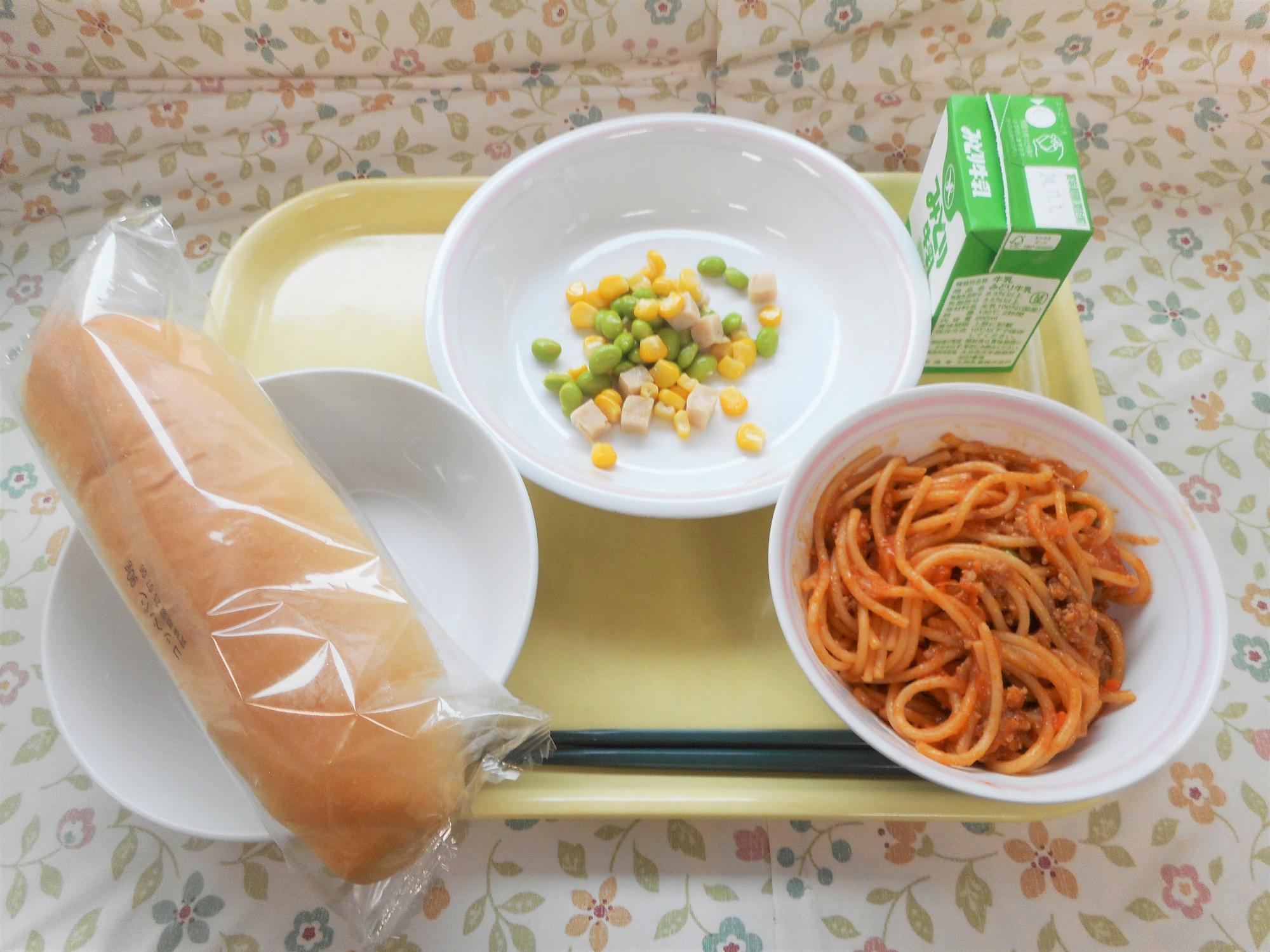 2024年10月23日の給食写真
