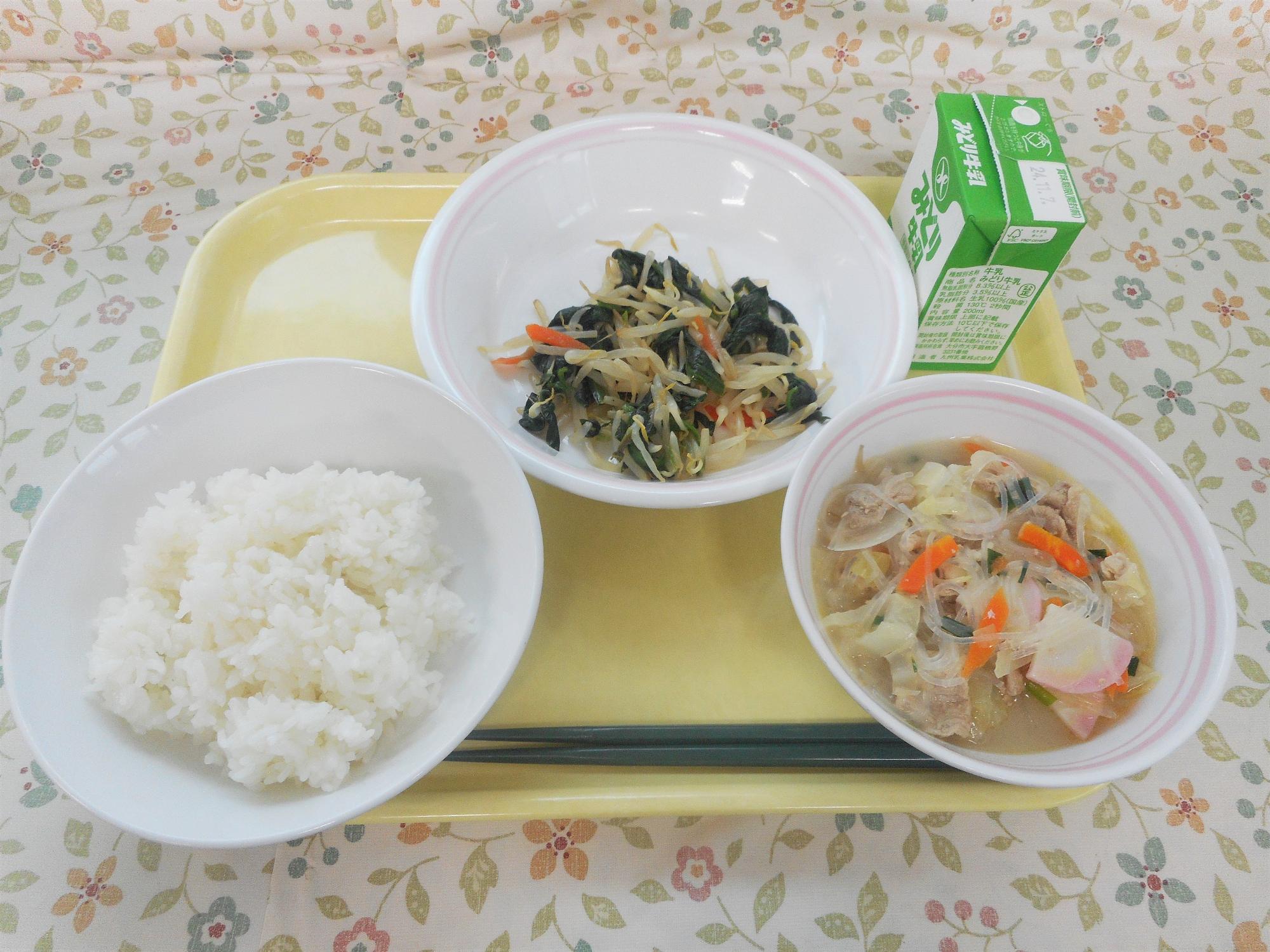 2024年10月29日の給食写真