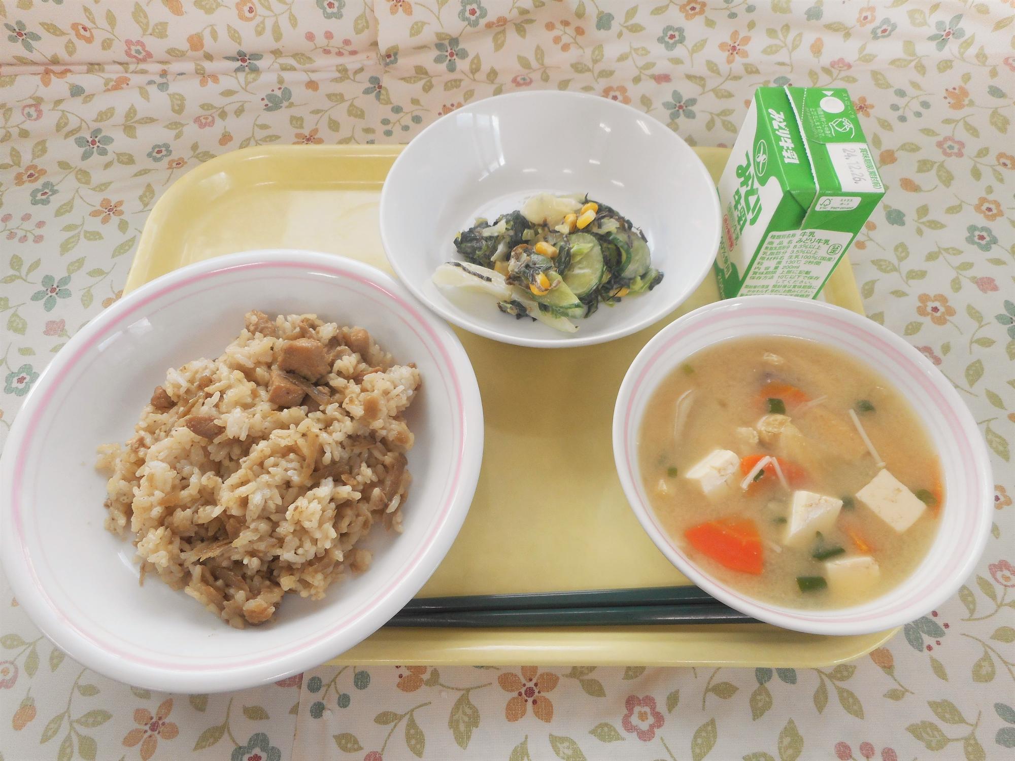 2024年12月17日の給食写真
