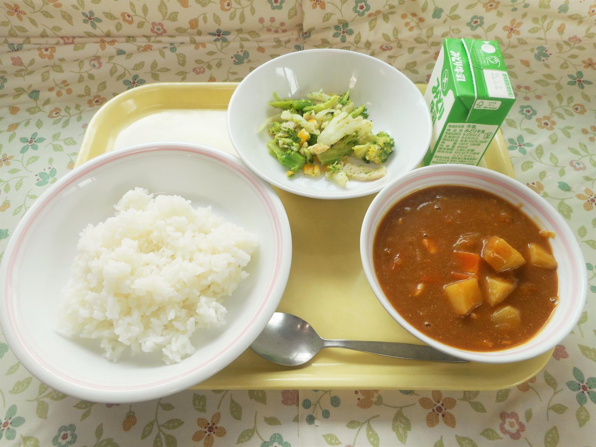 2025年2月21日の給食写真