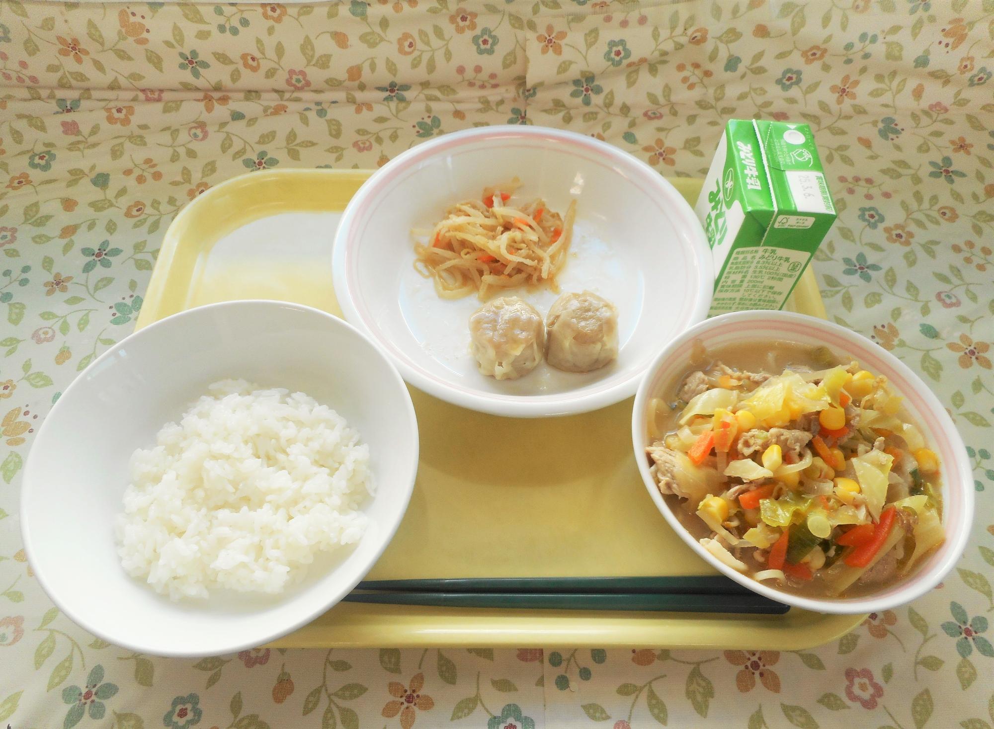 2025年2月25日の給食写真