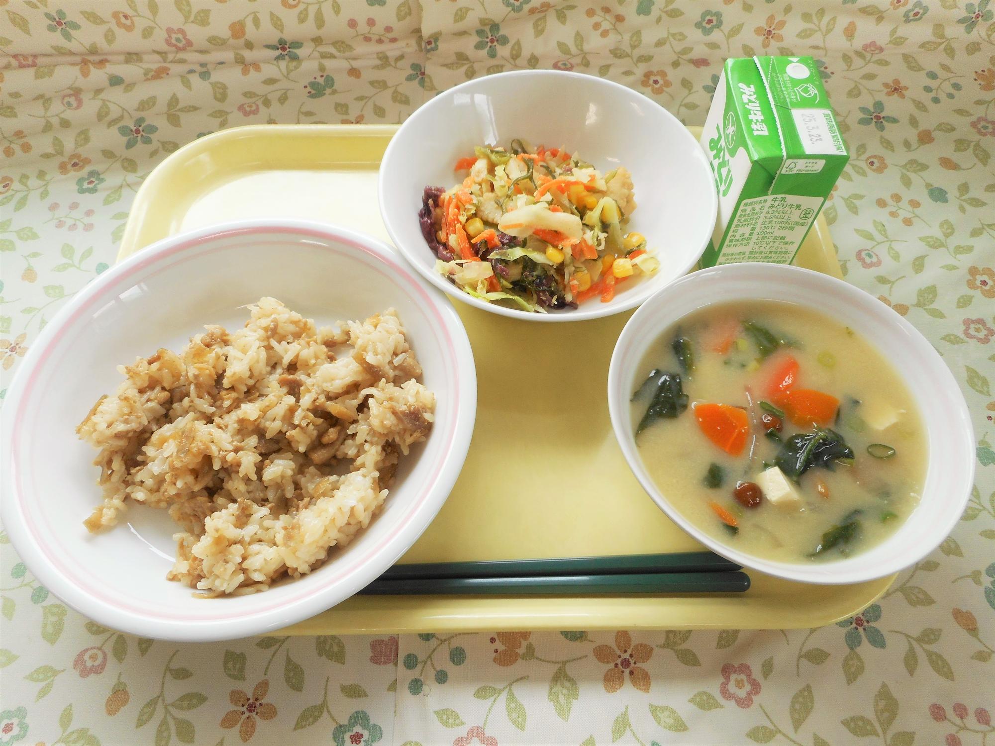 2025年3月14日の給食写真