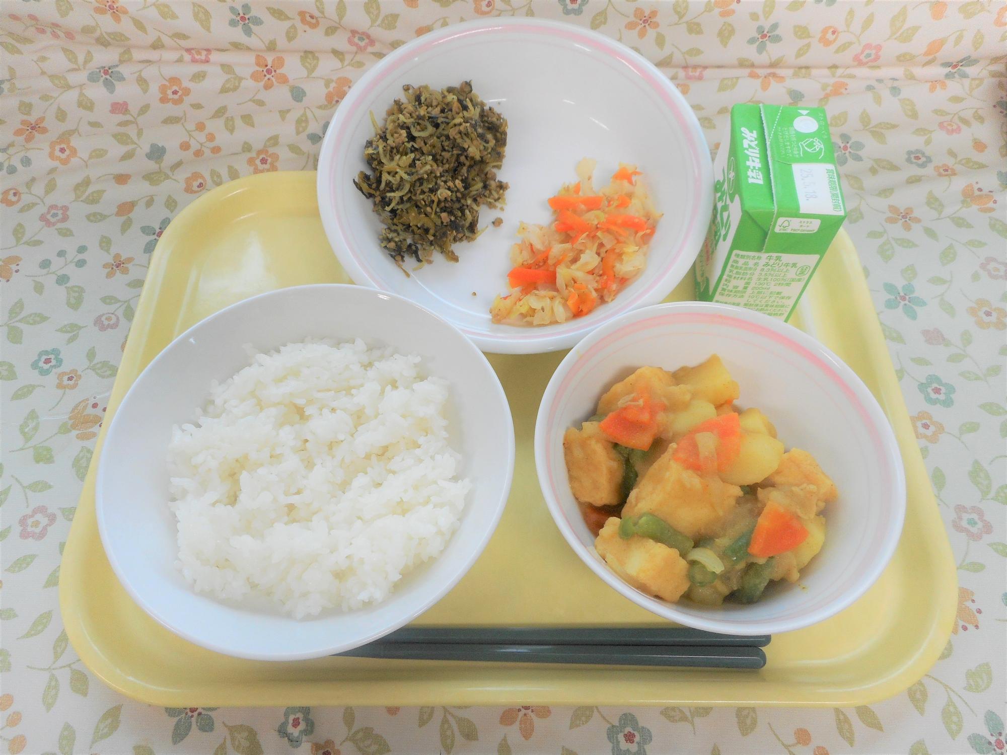 2025年5月9日の給食写真