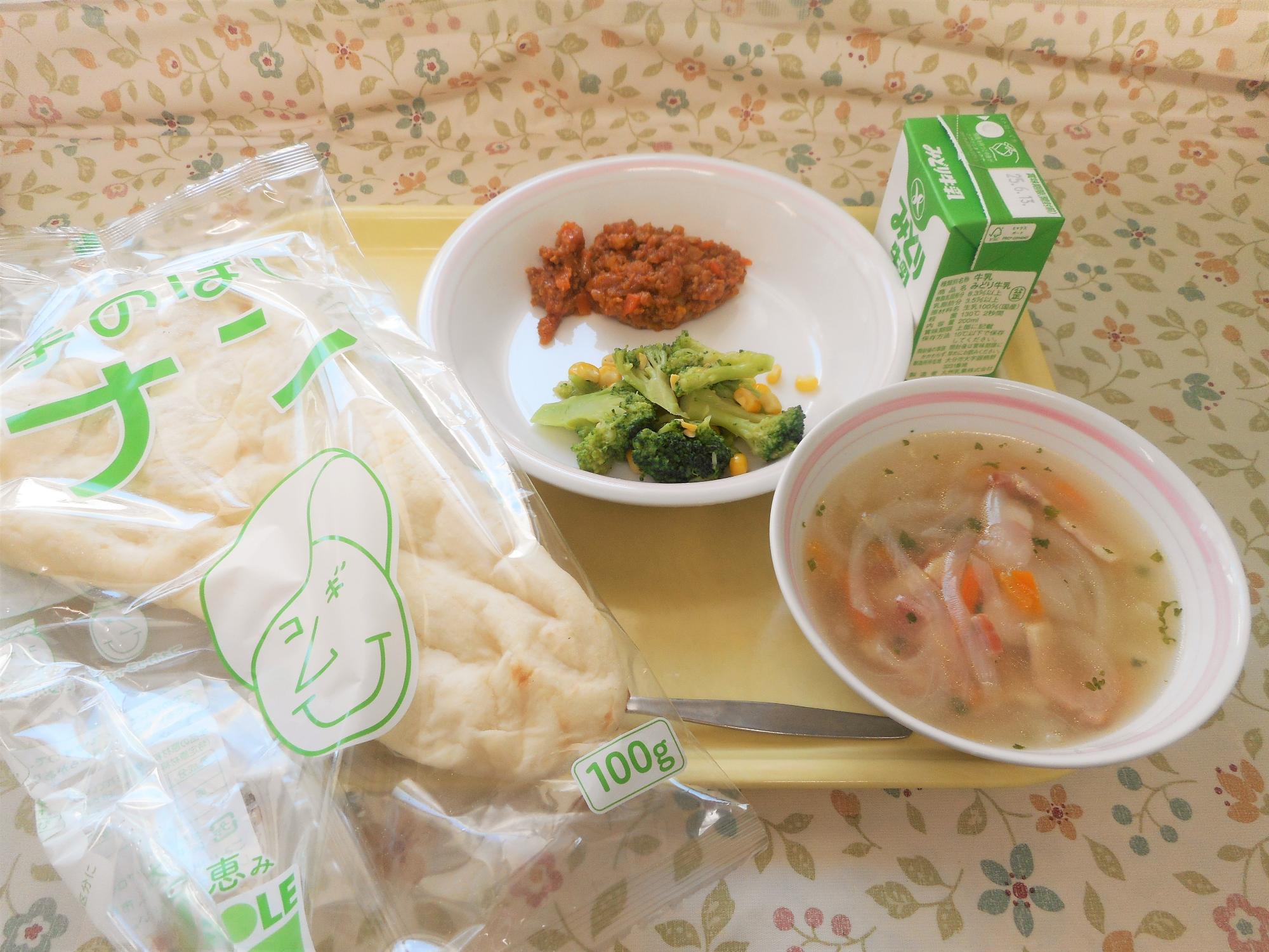 2025年6月4日の給食写真