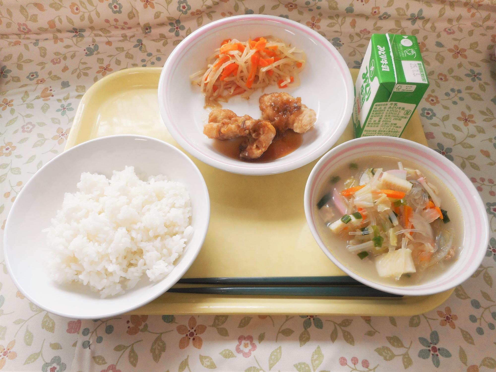 2025年6月26日の給食写真