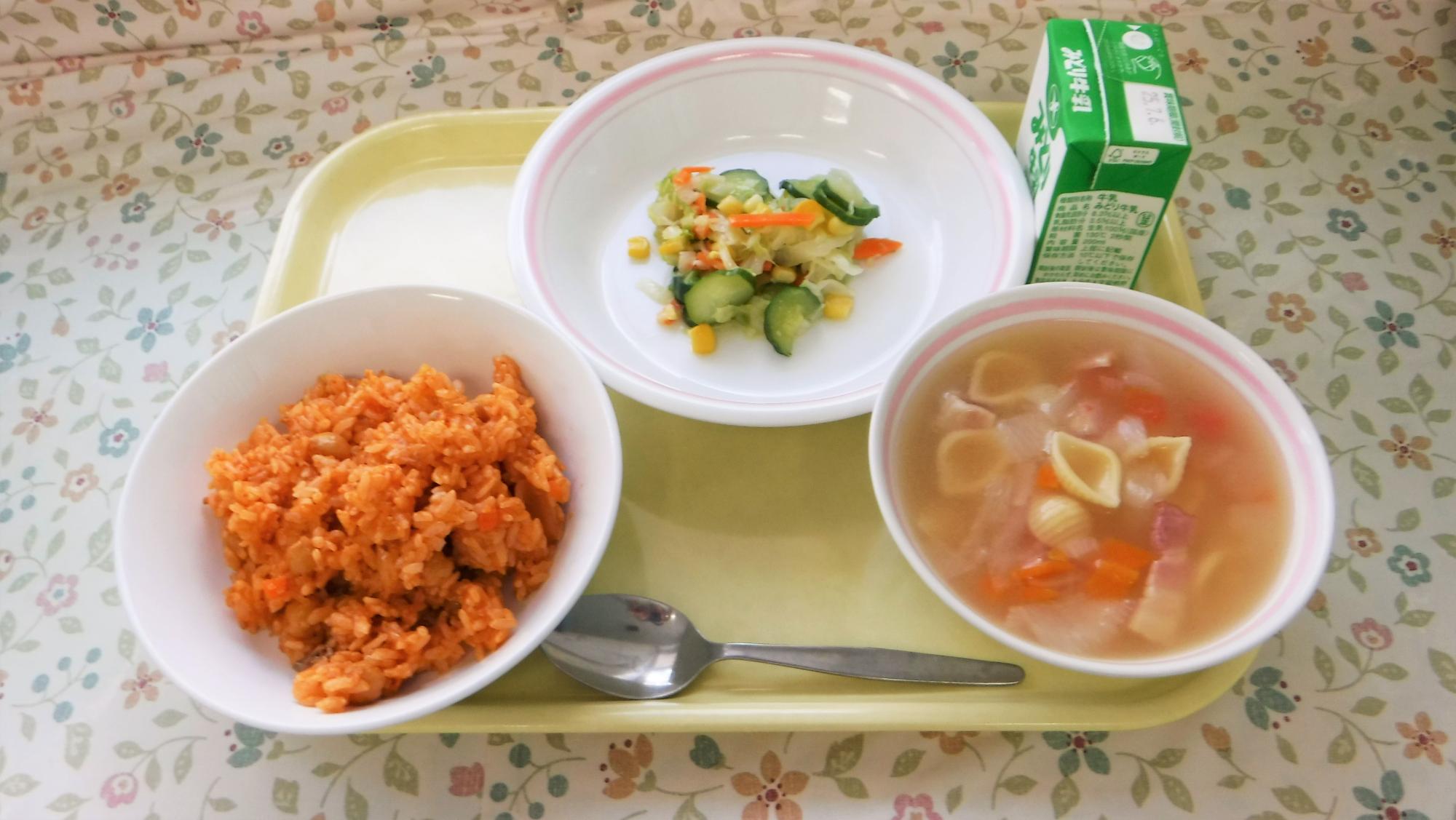 2025年6月27日の給食写真