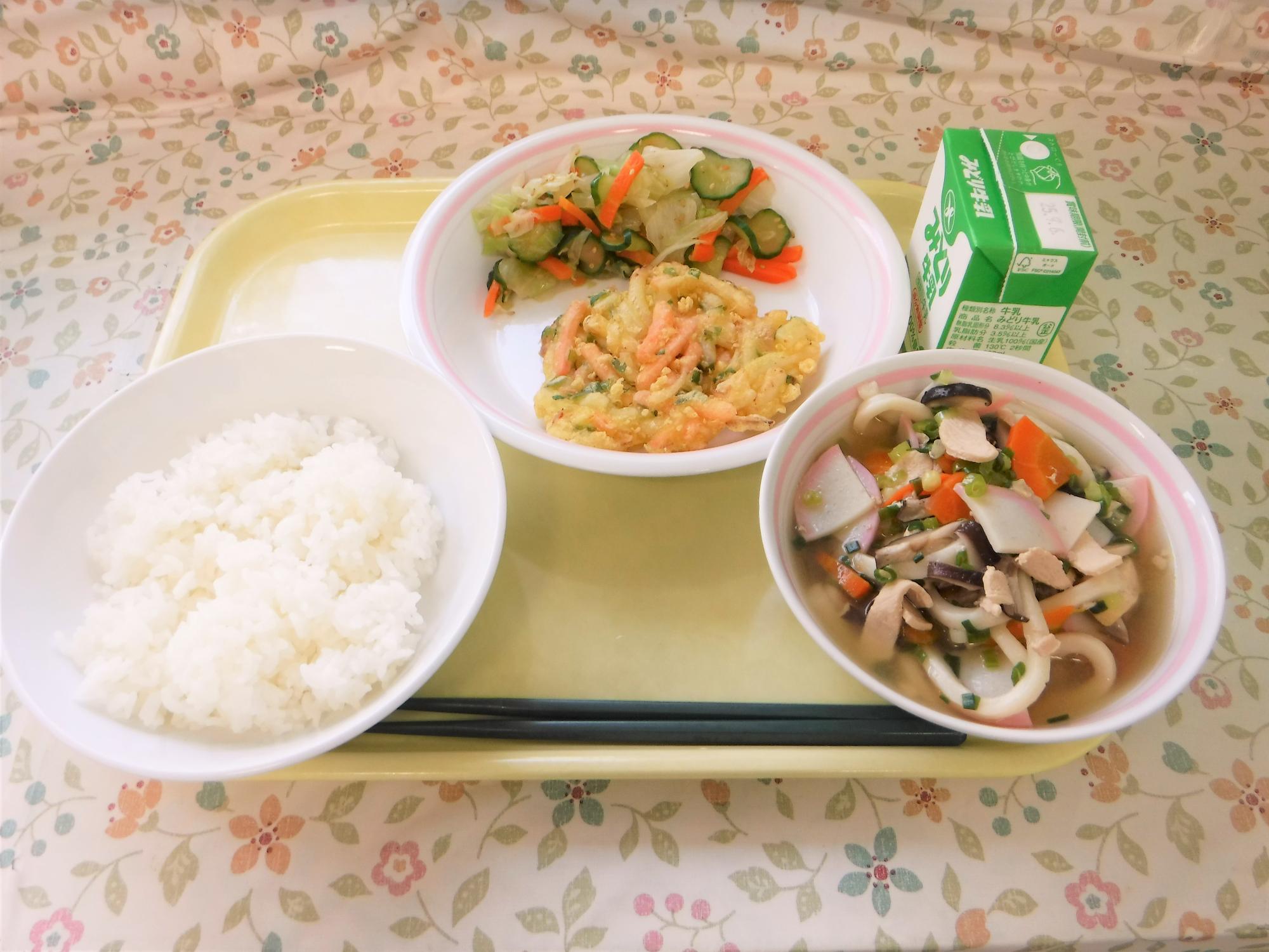 2025年8月29日の給食写真