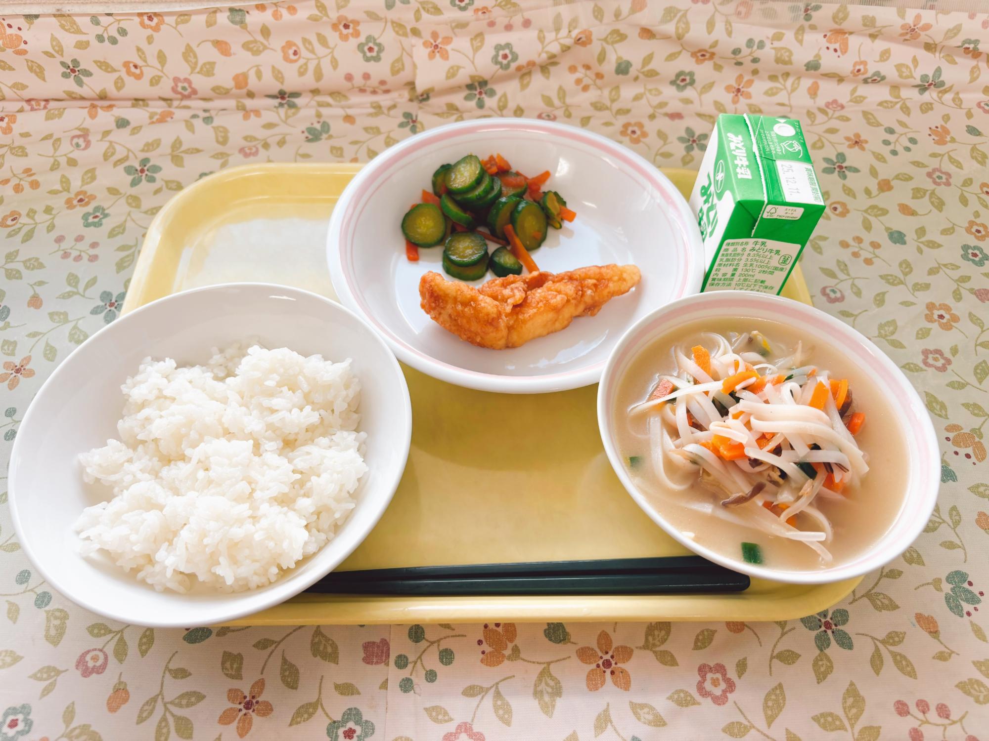 2025年12月2日の給食写真