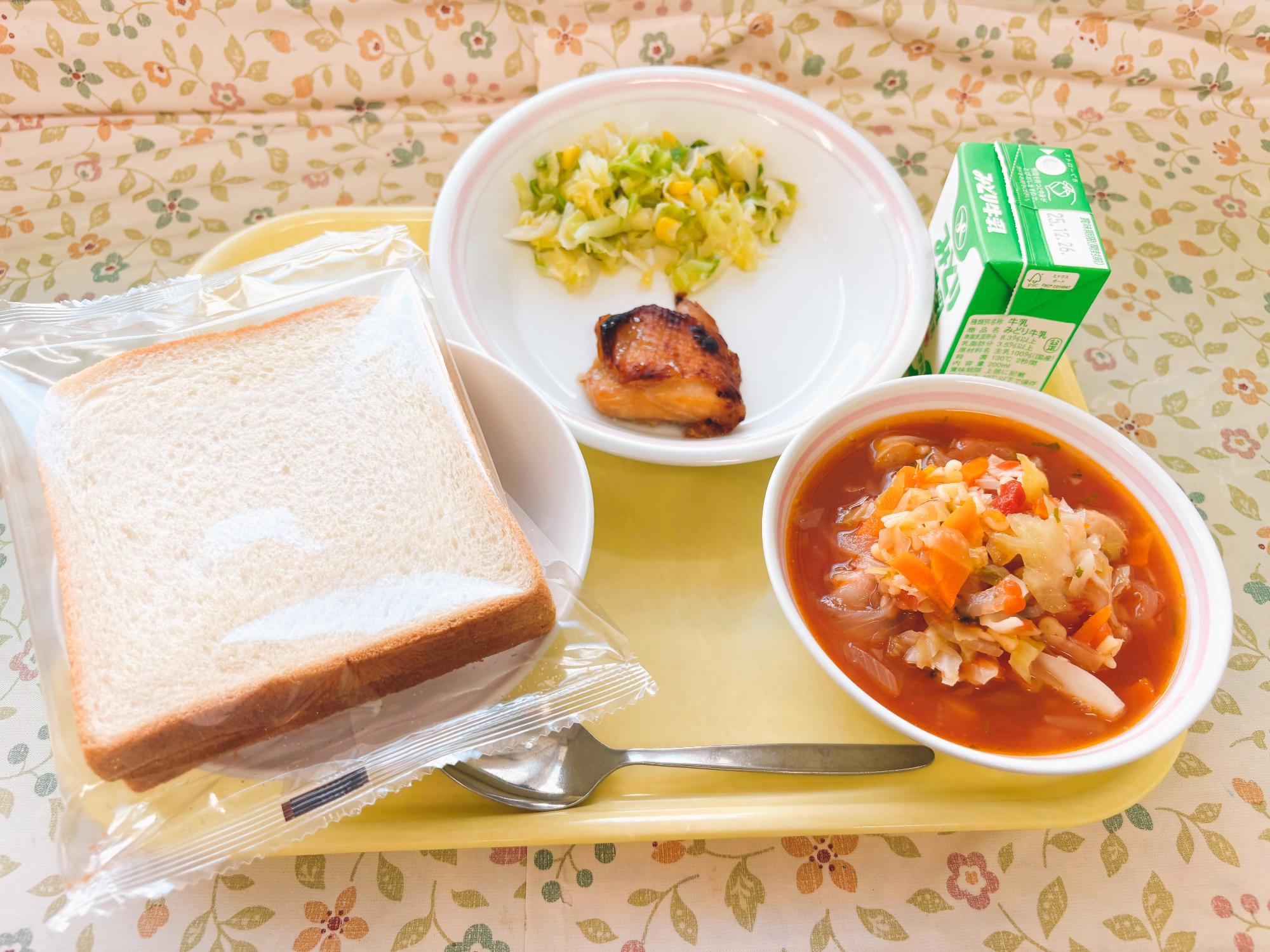 2025年12月17日の給食写真