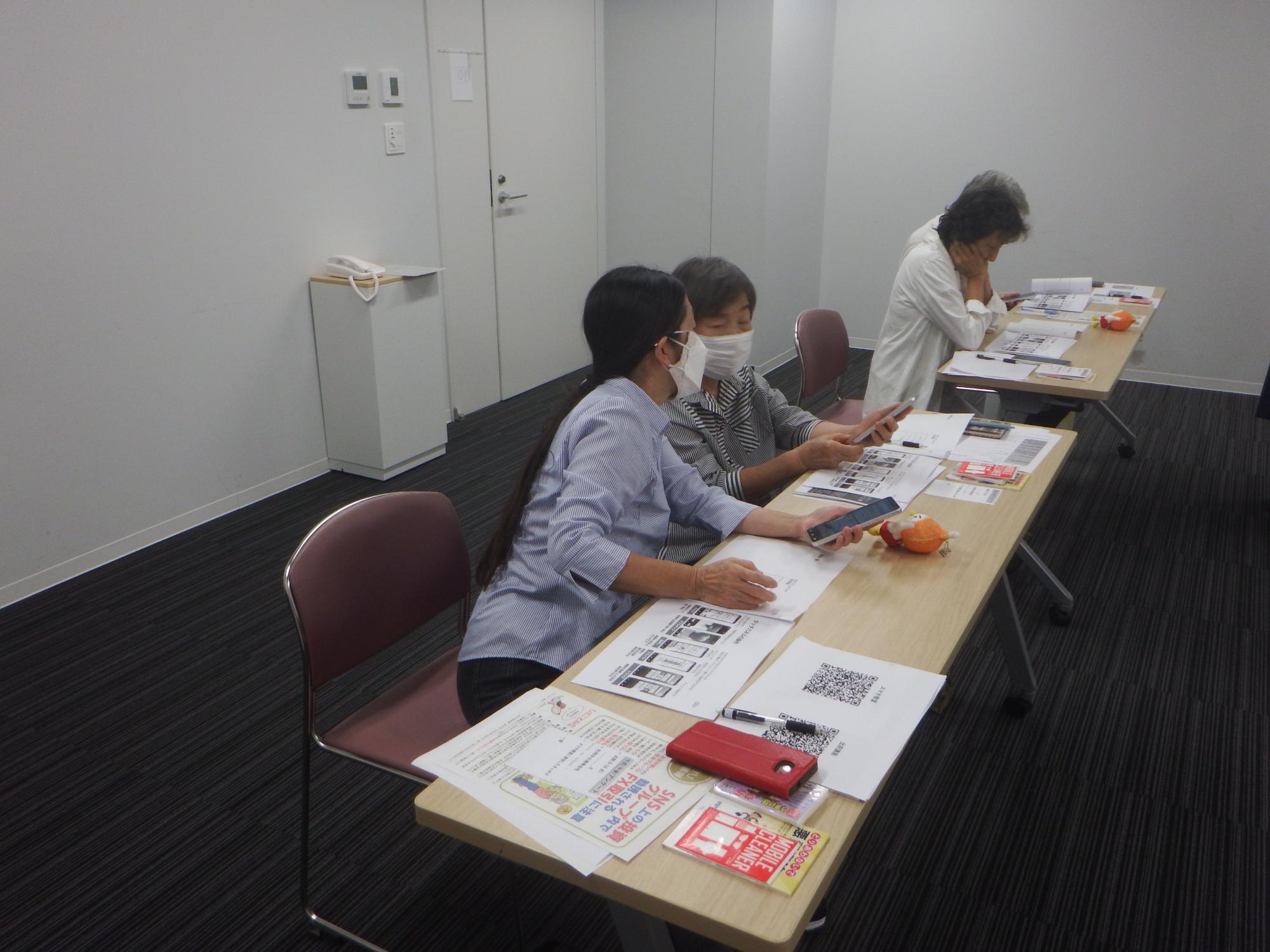 スマホ教室の様子3