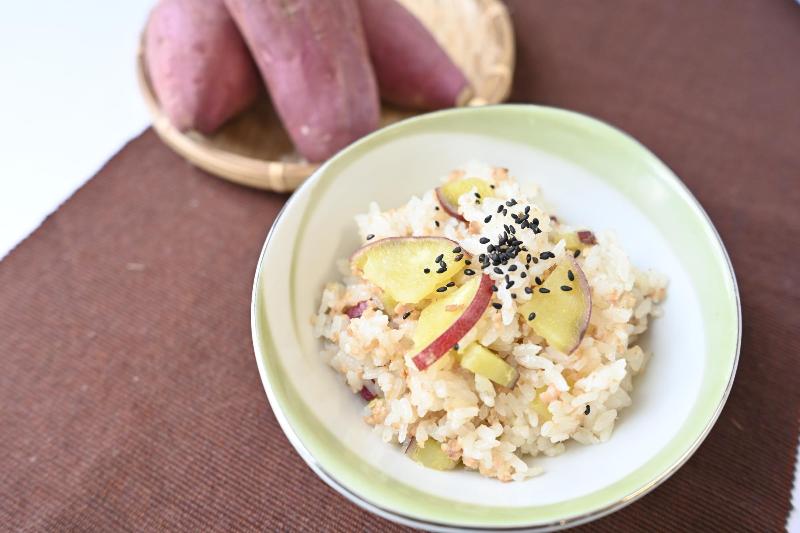 さつまいものそぼろご飯
