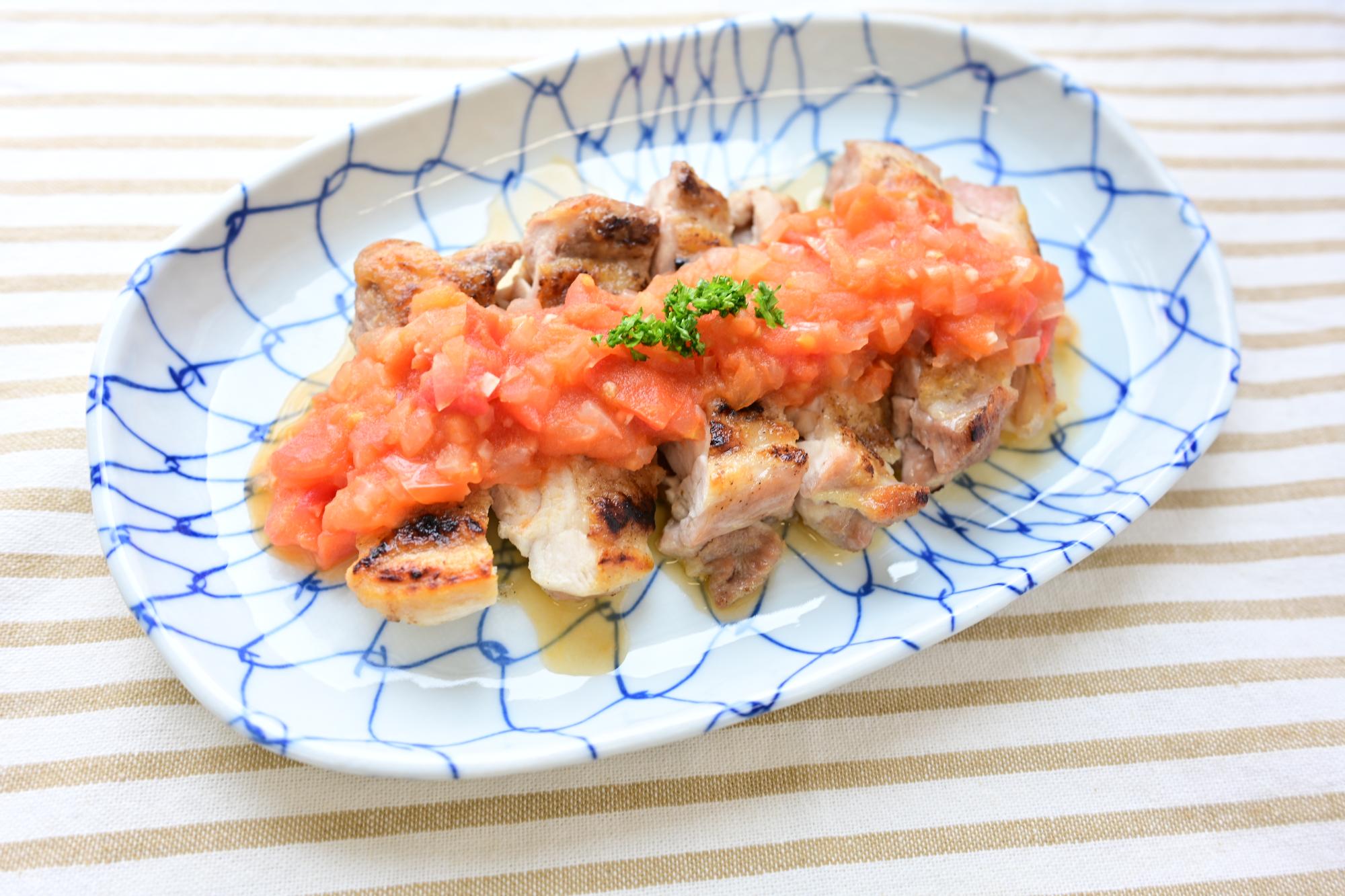 トマトソースチキンソテー