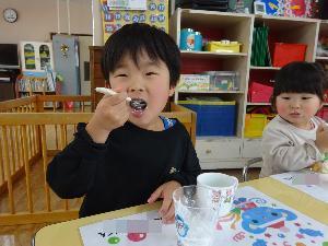 クリスマスケーキ、おいしいよ