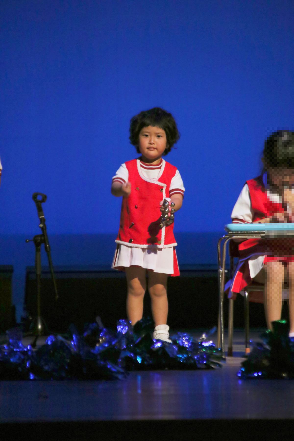 年中さんは鈴やトライアングルなどの楽器を演奏しました！