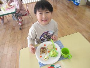 おいしい給食ににっこり