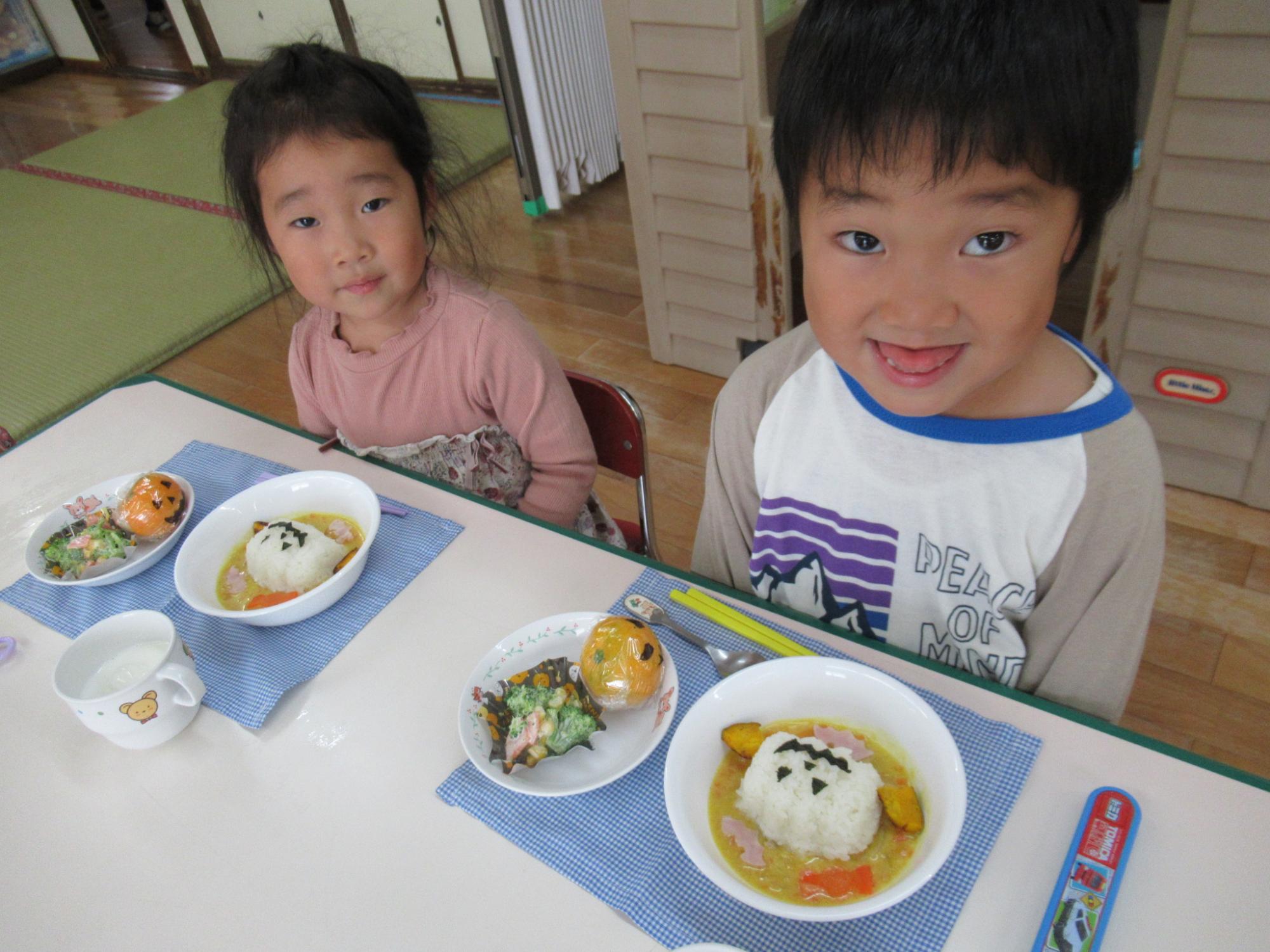 給食はかぼちゃシチュー