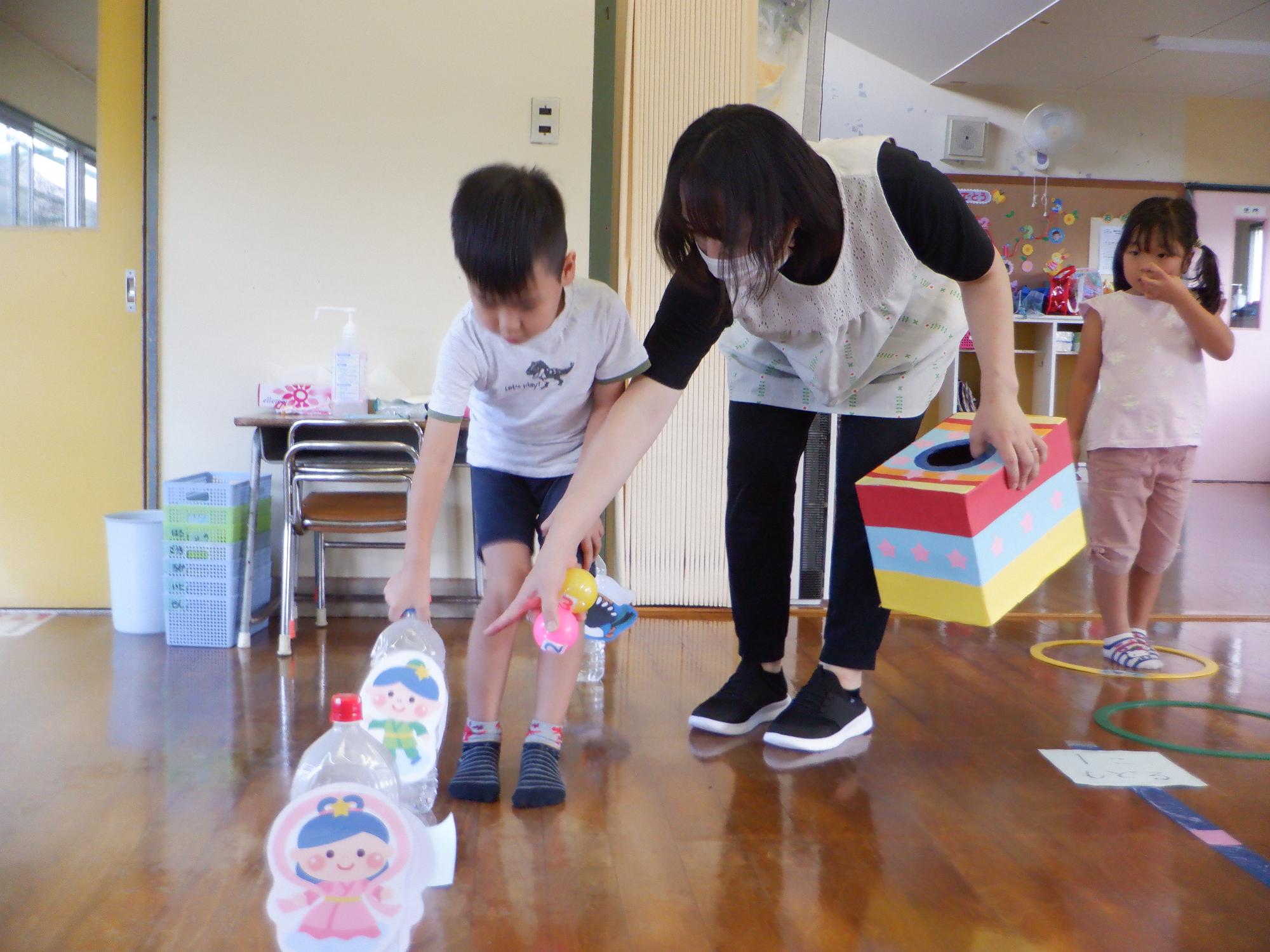 サイコロの目の数だけ進む