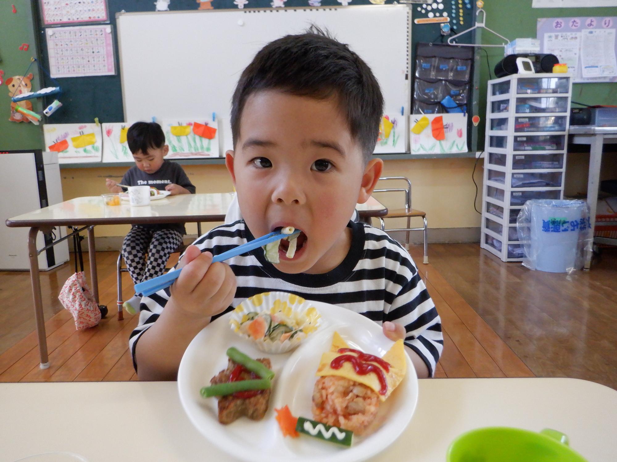 4歳児給食