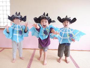 1,2歳児スパイダーマンに変身