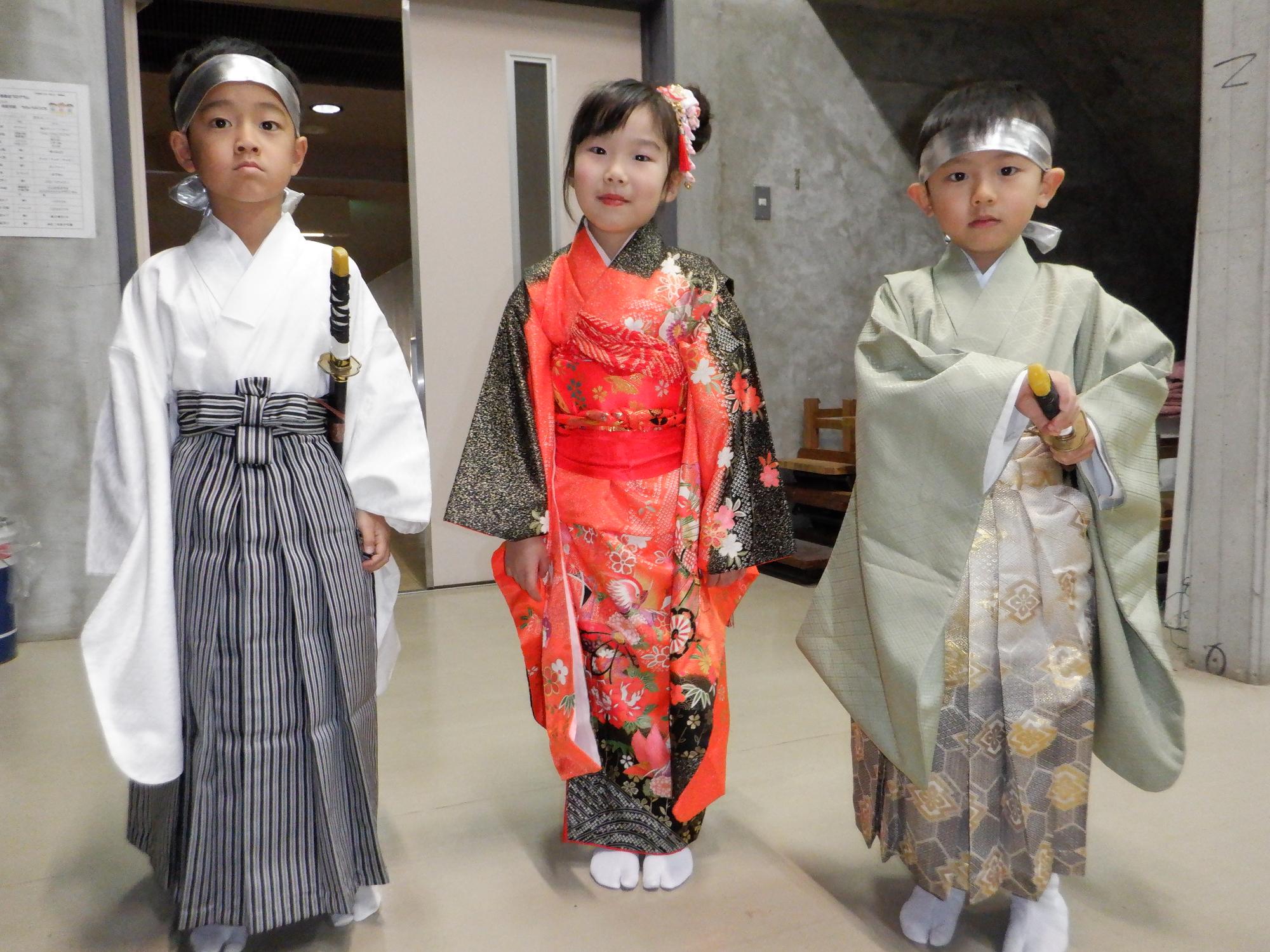 発表会・着物・踊り