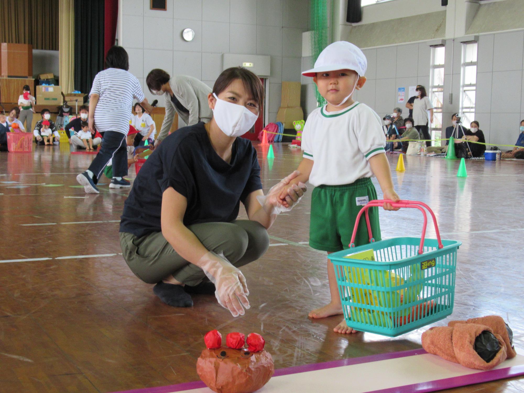 親子で記念撮影