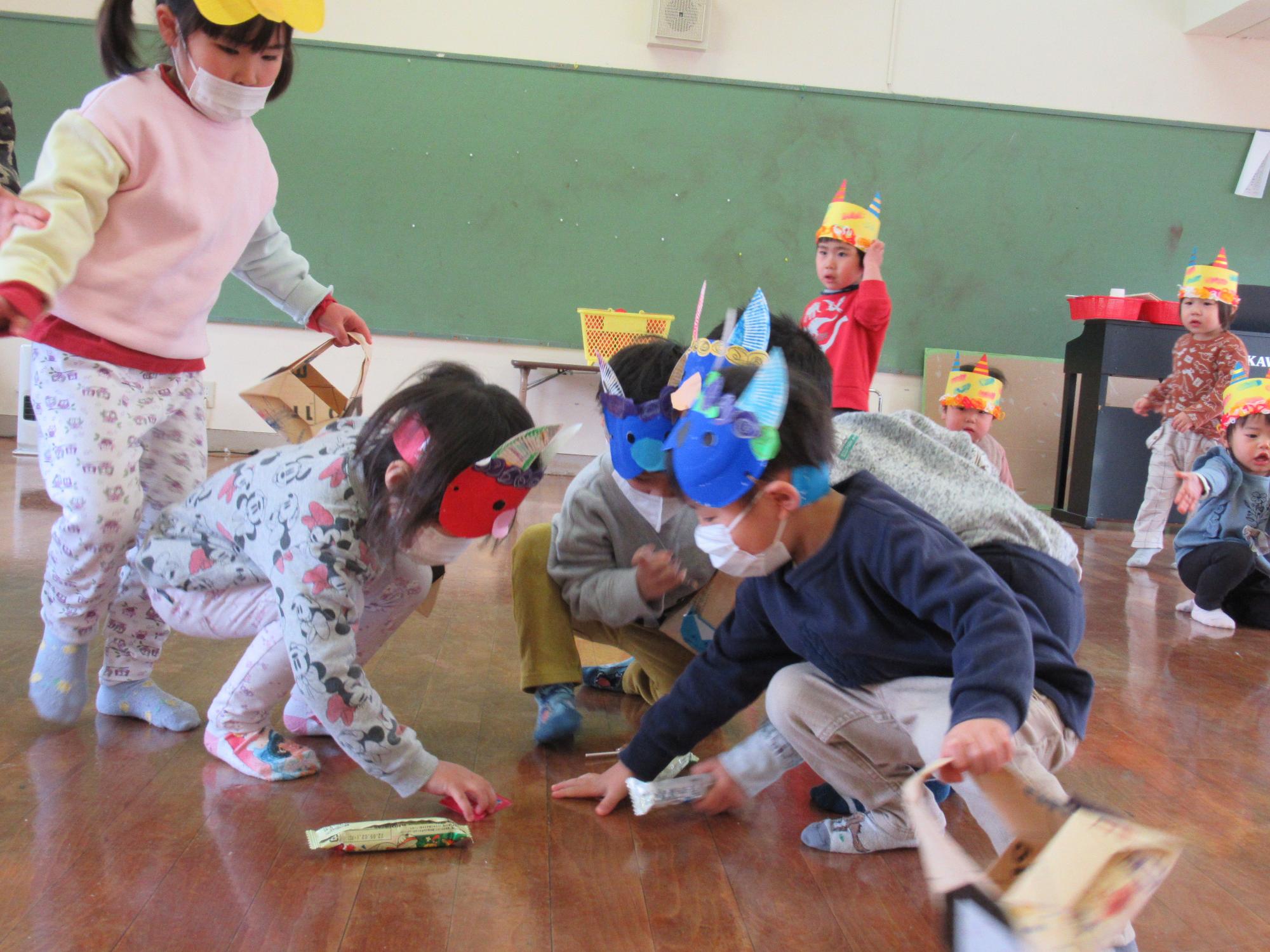 福を拾う3歳児