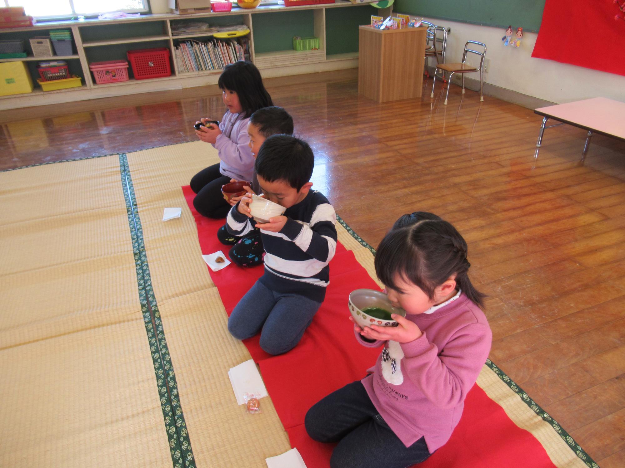 ひな祭りお茶会2