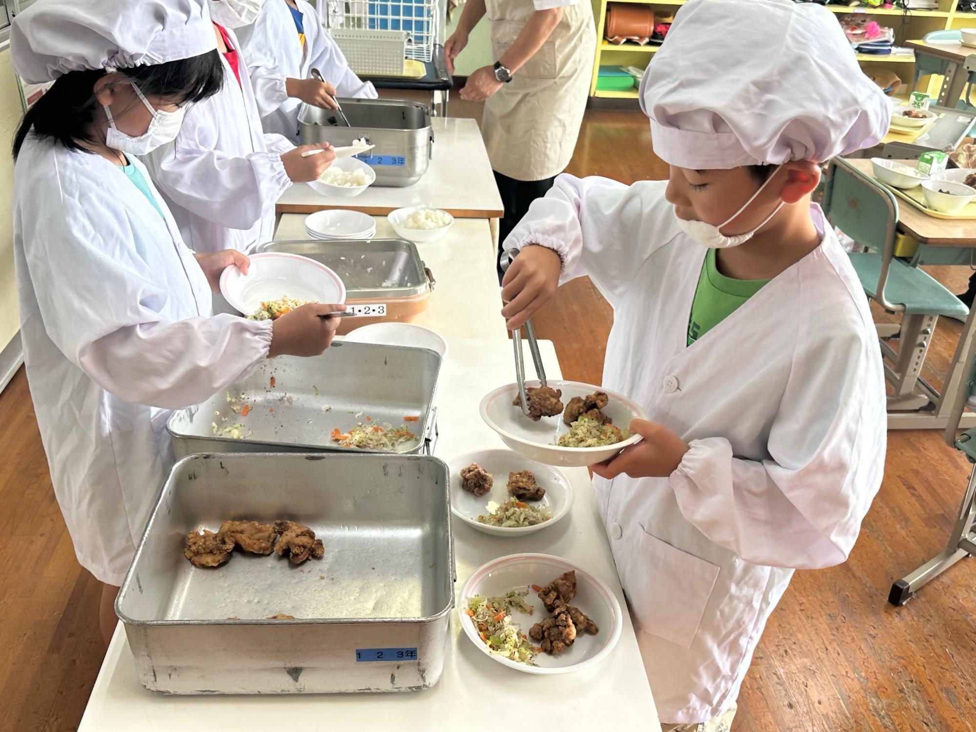 からあげの日 給食