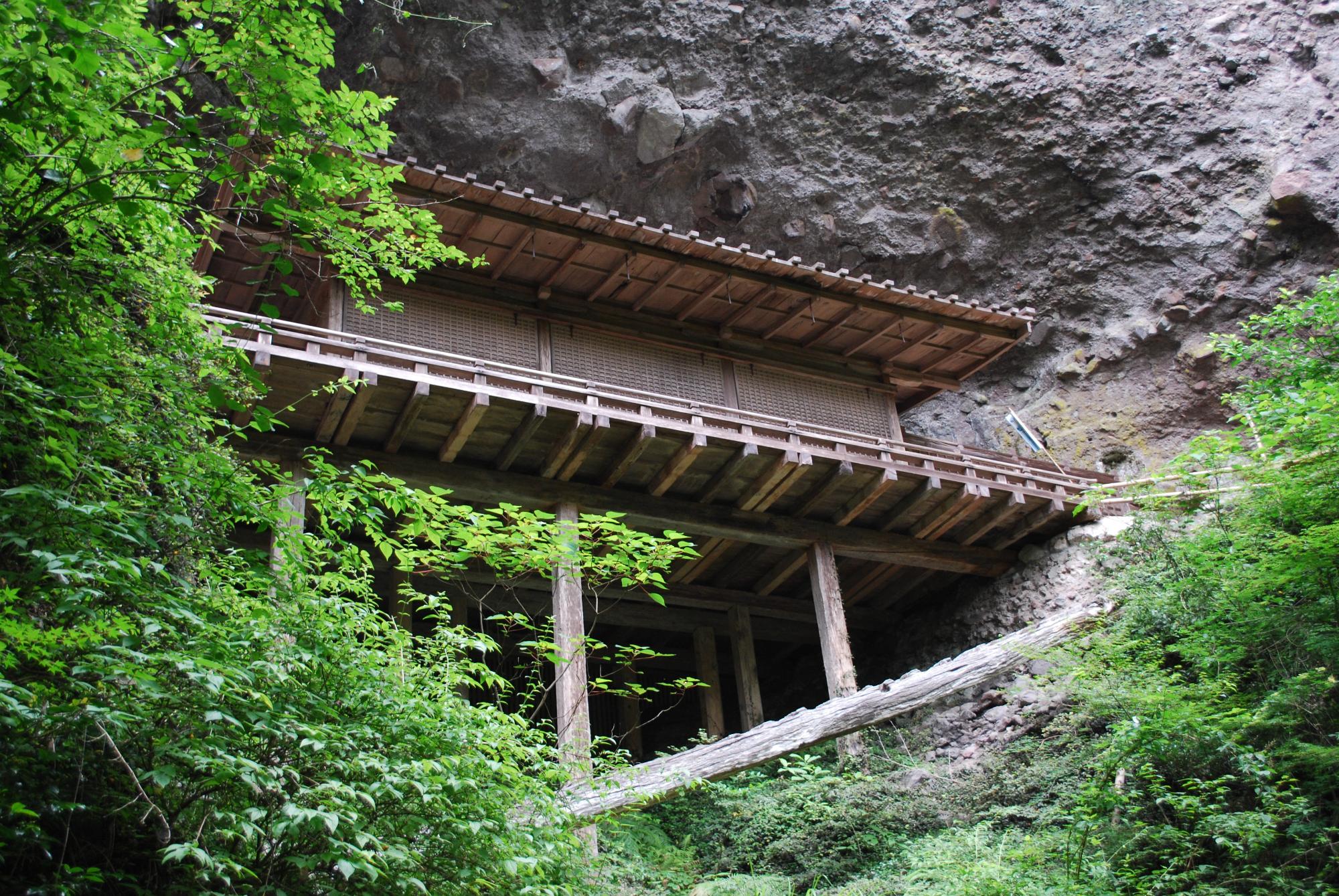 龍岩寺