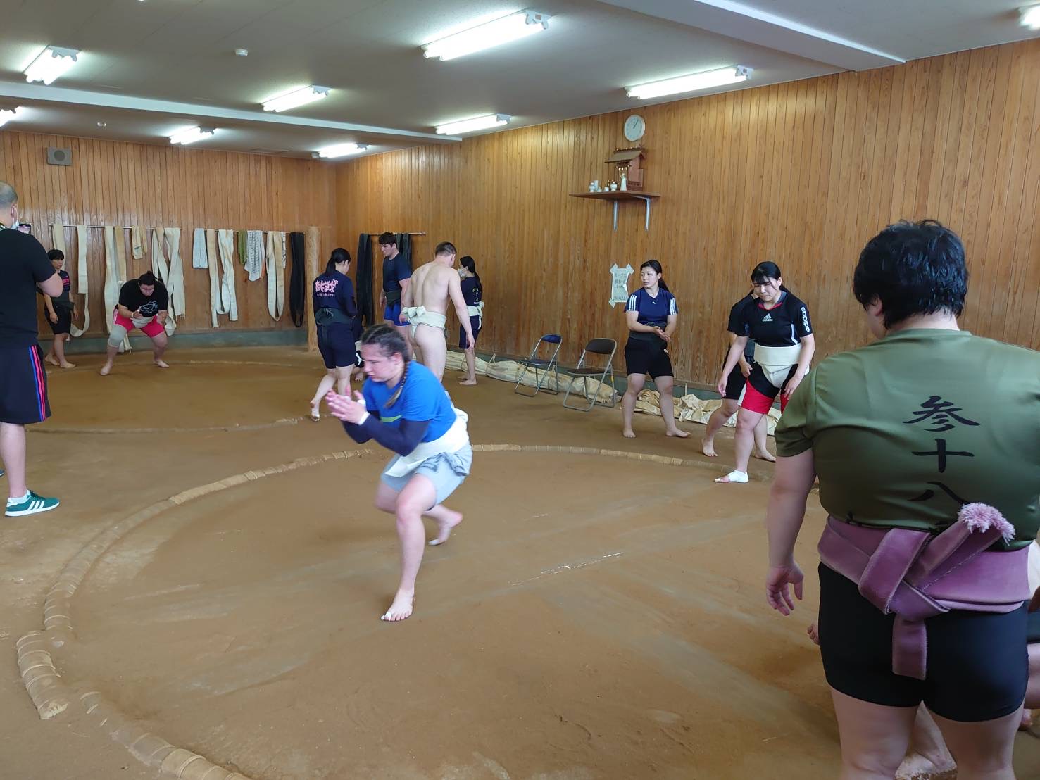 相撲ウクライナ代表チーム9日目04