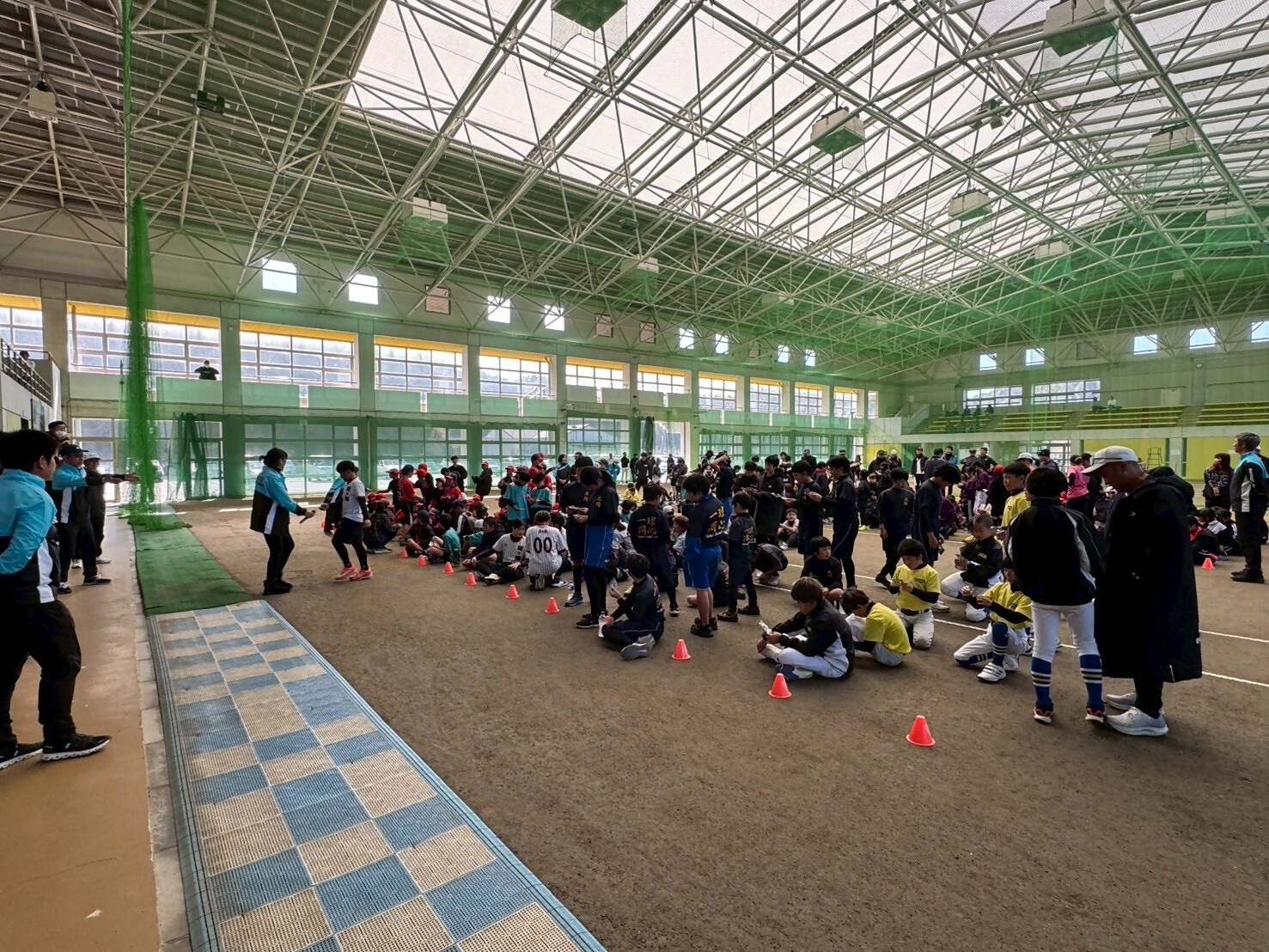 競技終了後、アトラクション（ビンゴ大会）を開催し、大変盛り上がりました。