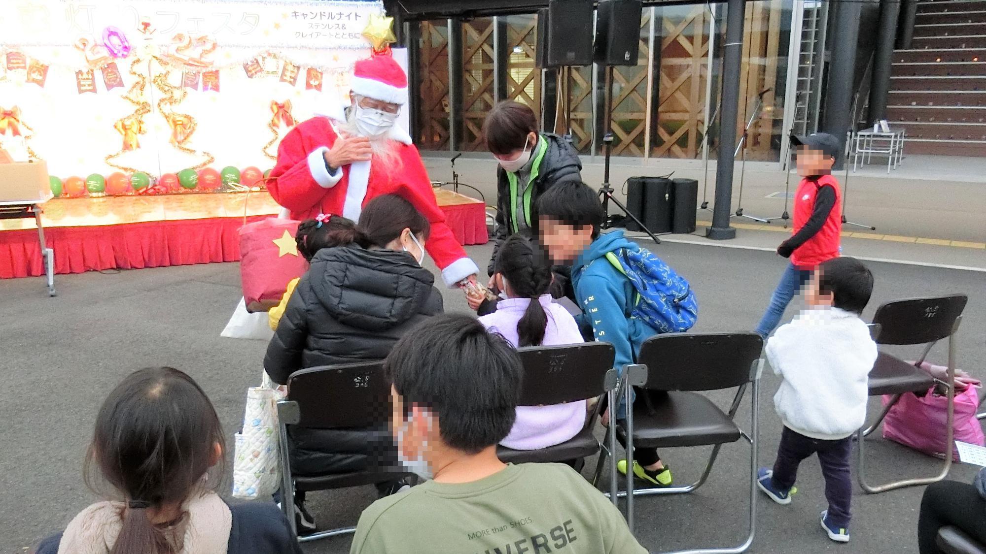 サンタ登場