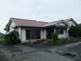 深見温泉外観